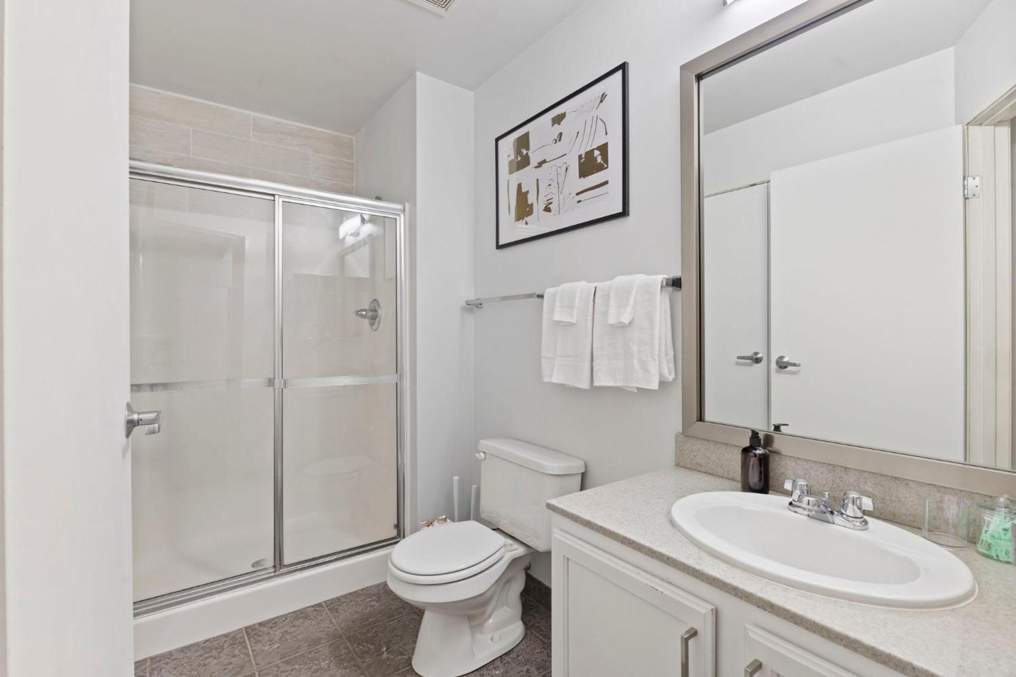 شقة Indy Loft - Monument Circle - Sleeps 7 - Convention Walkable إنديانابوليس المظهر الخارجي الصورة