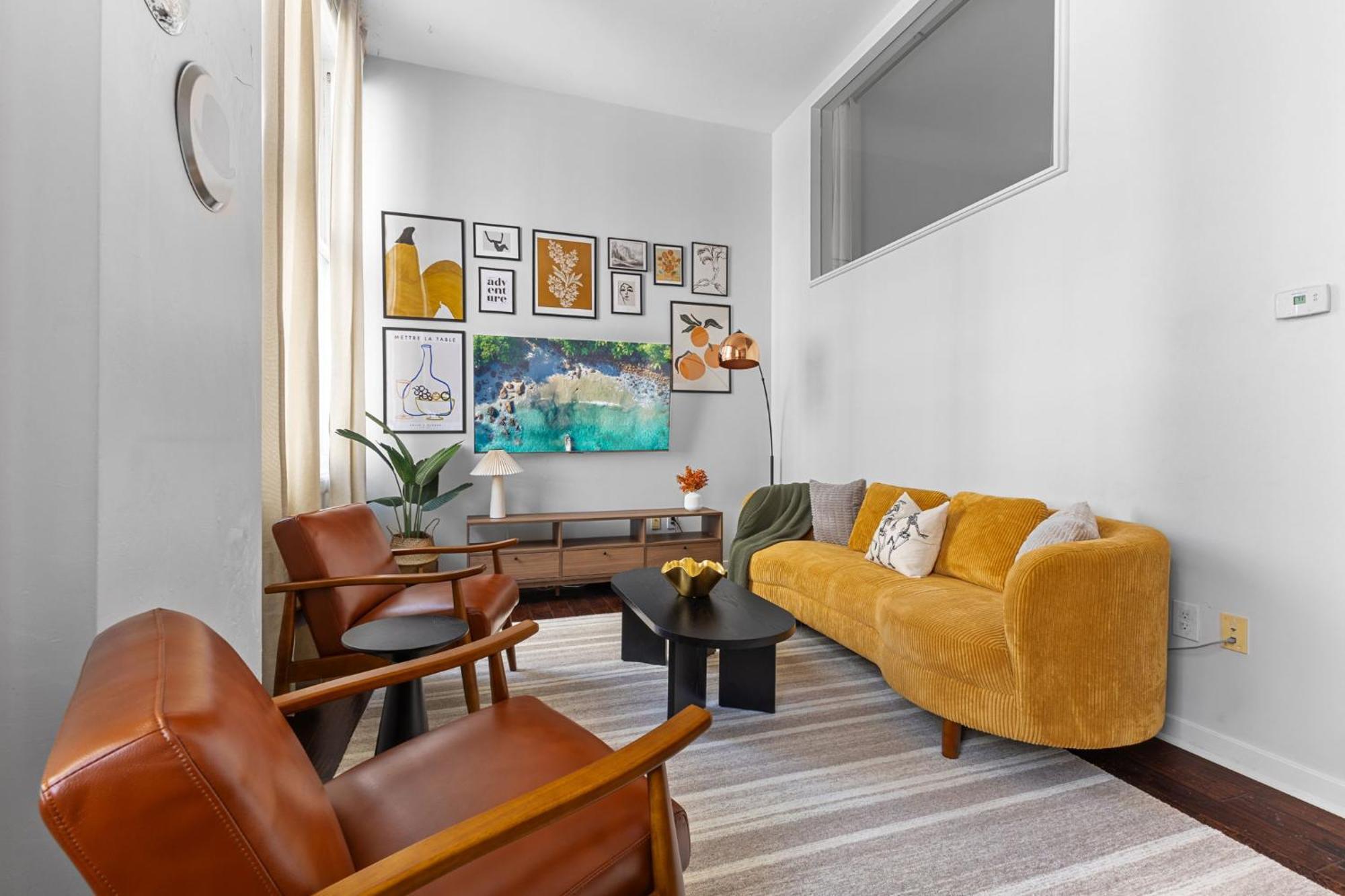 شقة Indy Loft - Monument Circle - Sleeps 7 - Convention Walkable إنديانابوليس المظهر الخارجي الصورة