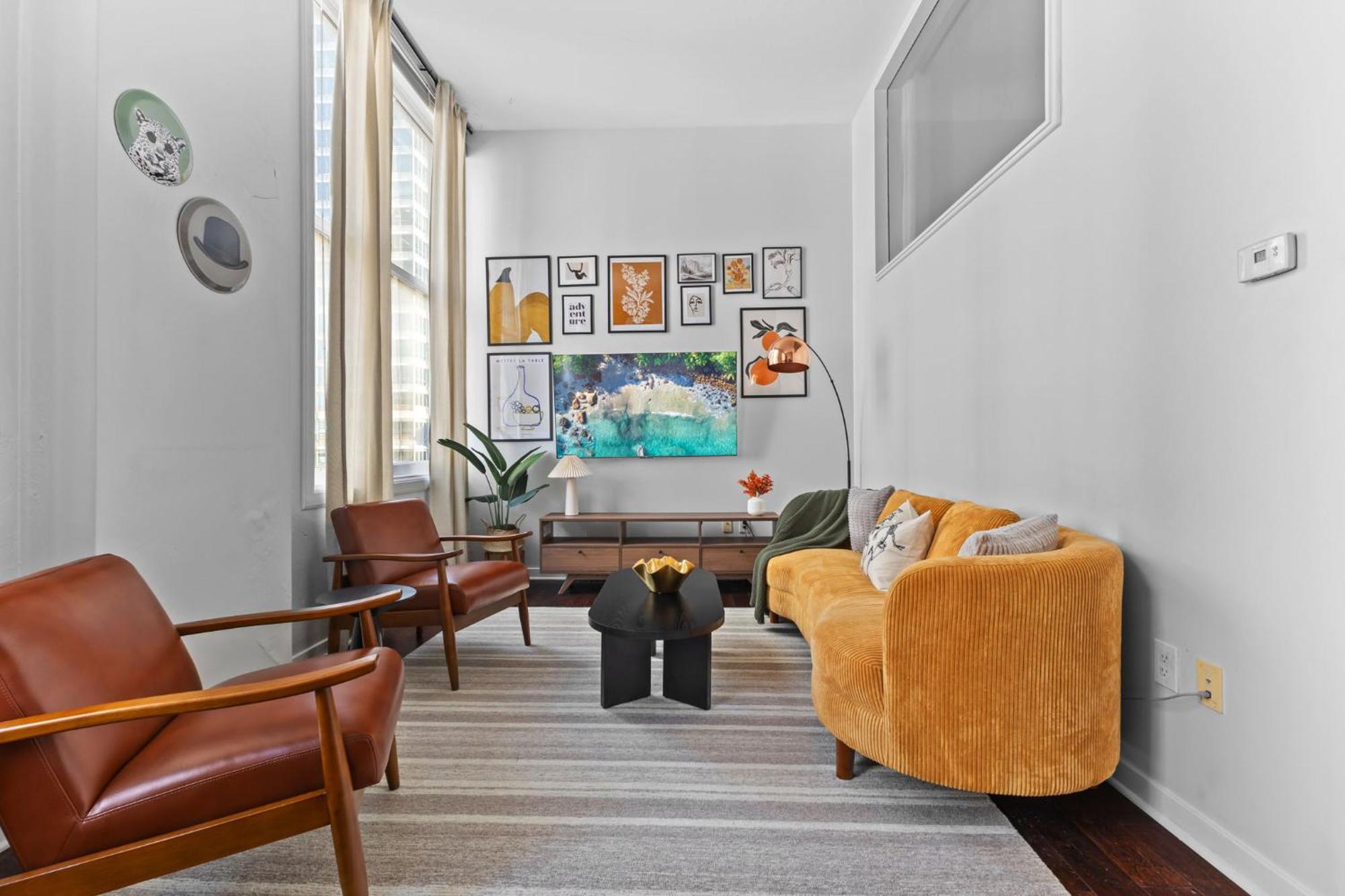 شقة Indy Loft - Monument Circle - Sleeps 7 - Convention Walkable إنديانابوليس المظهر الخارجي الصورة